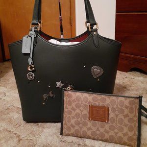 New Coach Customized Leather Day Tote With Pouch ~ Amazon Green